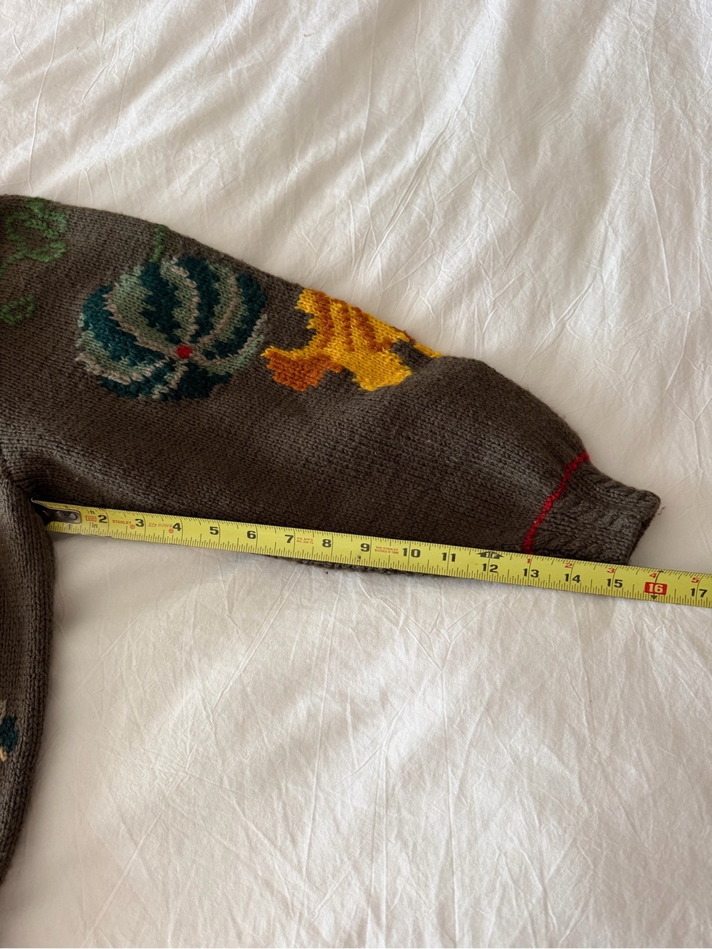 Vintage Berek hand knitted cornucopia Sweater - Picture 10 of 12